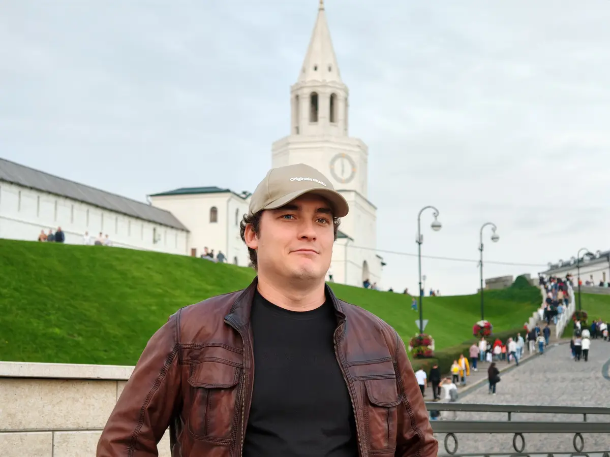 I am… just man | Сетка — социальная сеть от hh.ru