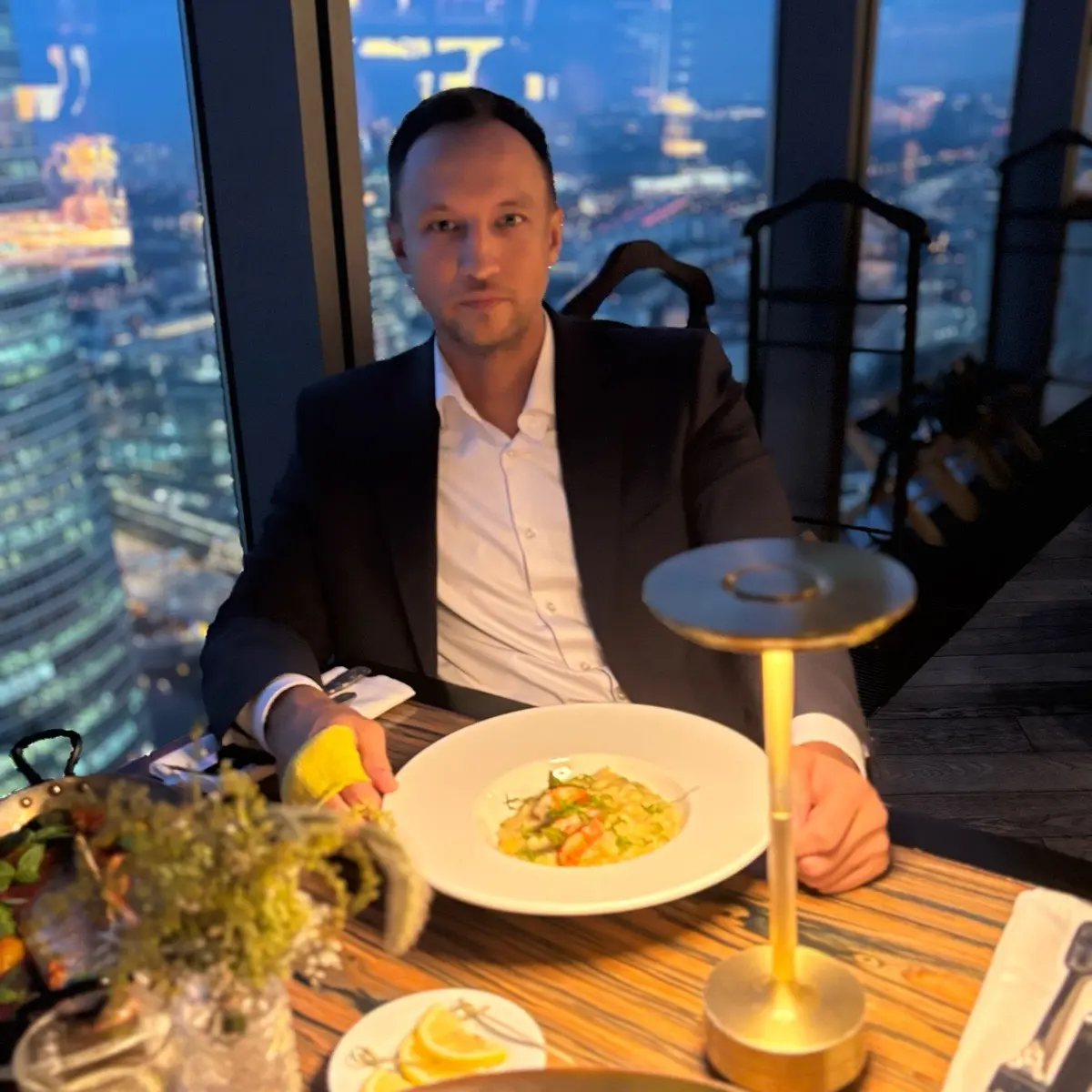 Антон Окрема | Сетка — социальная сеть от hh.ru