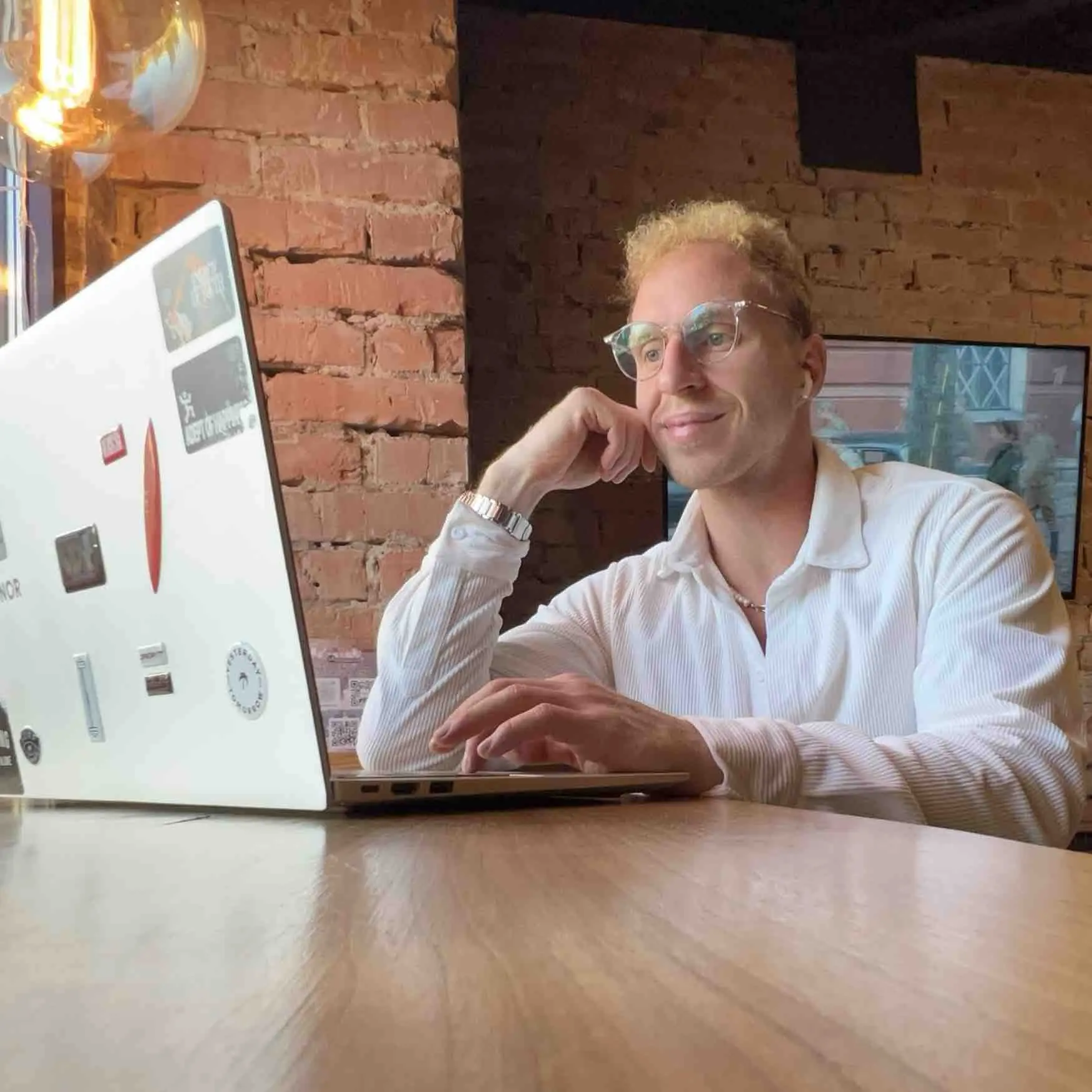 Network member avatar