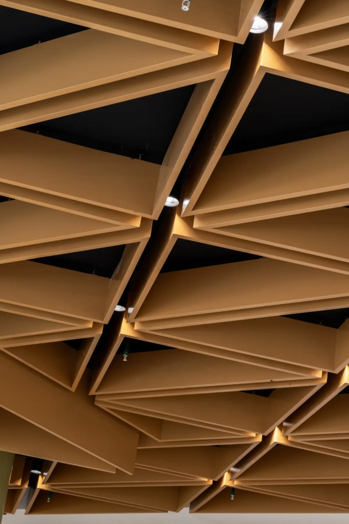 Уникальные светильники для ТЦ Среда | Сетка — социальная сеть от hh.ru