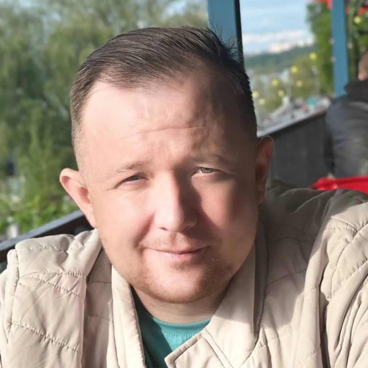 Артур Голованов | Сетка — социальная сеть от hh.ru