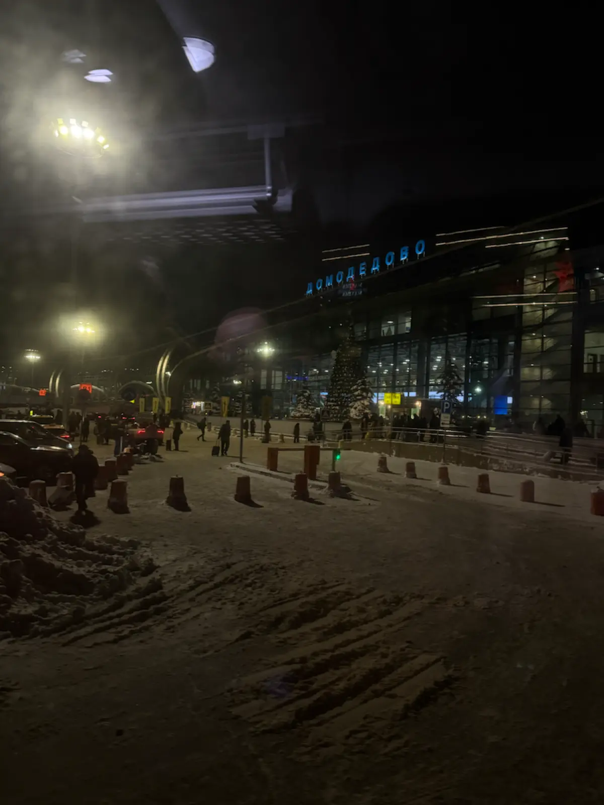 ⚡️Международный аэропорт Шереметьево в лице 100% дочерней компании ООО «Перспектива» победил в аукционе на приобретение аэропорта Домодедов
Официальный комментарий Генерального директора АО «Междунаро... | Сетка — социальная сеть от hh.ru