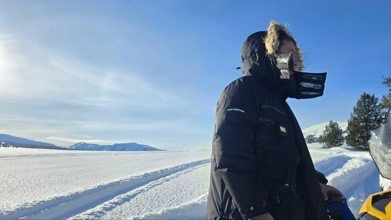 Фильтры на фотках
Вот иногда хочется ебануть фильтр на фотку, но сдерживаю себя (иногда нет), так как круто потом лет через 5 смотреть на дух эпохи через качество фотика | Сетка — социальная сеть от hh.ru