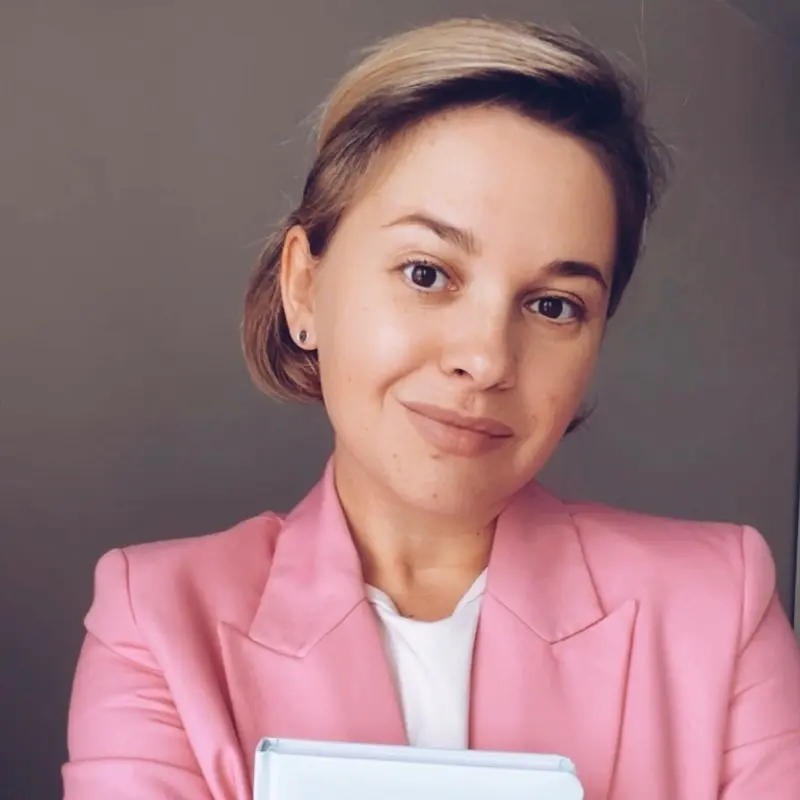 Светлана Божайкина | Сетка — социальная сеть от hh.ru