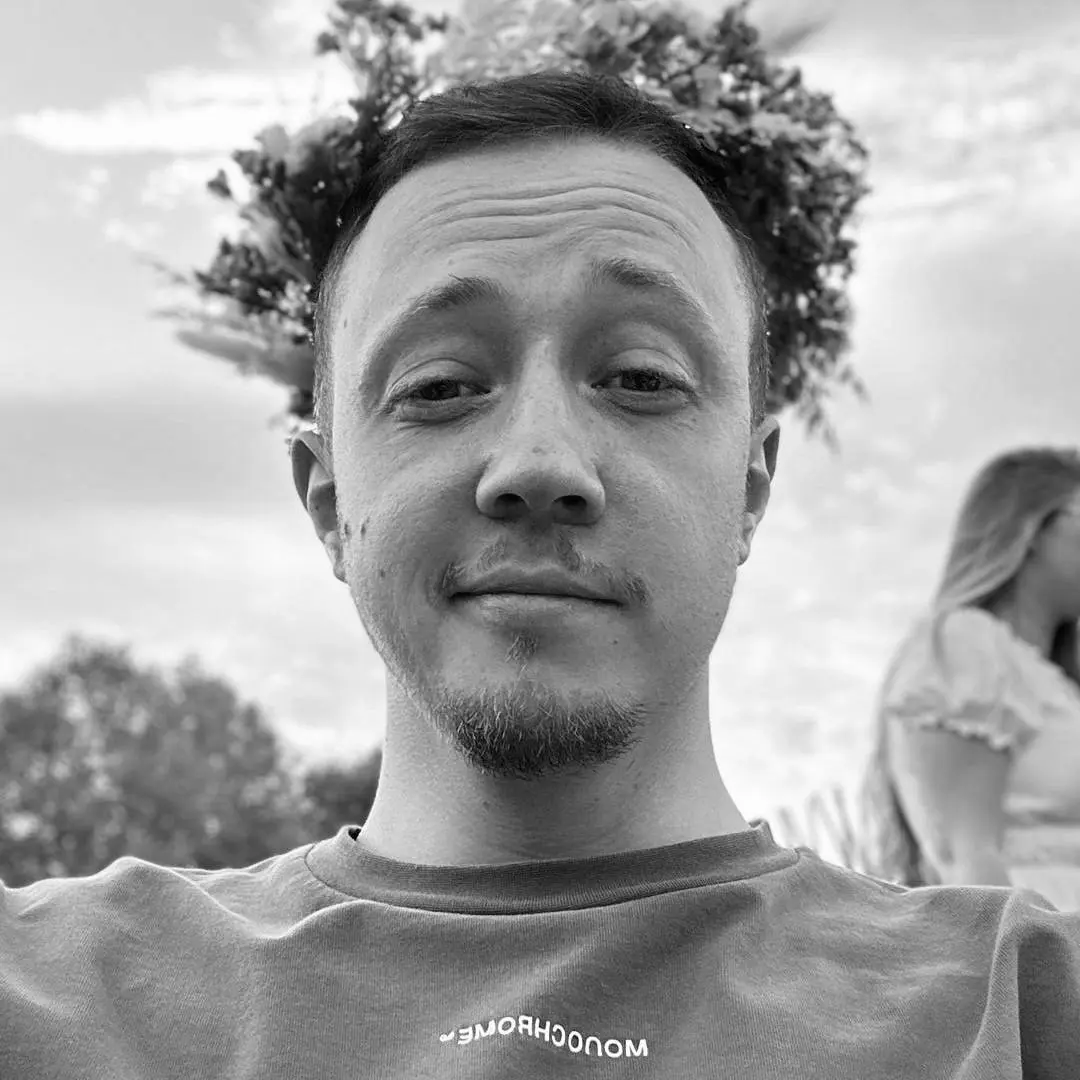 Как киберспорт привел меня туда, где я сейчас
Сейчас в соцсетях активно гуляет челлендж #из2016в2026 и мне стало правда интересно вспомнить, а где я был 10 лет назад?
P.s | Сетка — социальная сеть от hh.ru