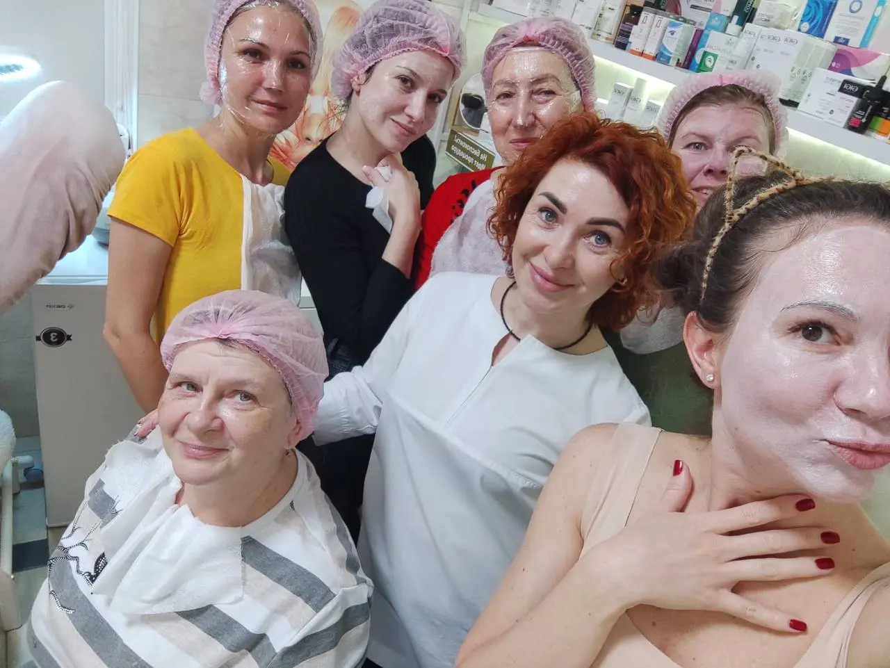 Всем привет дорогие девочки❤️
Объявляется набор в новую группу
«школы красоты»!!!
Многие хотели попасть,
но не было возможности открыть такую группу
сейчас приглашаю всех желающих ,
пишите в личные со... | Сетка — социальная сеть от hh.ru