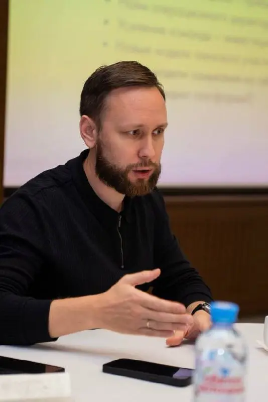 Про деньги и честный разговор перед запуском сообщества 💬
Автор: Неля Соловьева, эксперт программ Community University, CEO международного сообщества Friline, ex-коммерческий директор Community Univer... | Сетка — социальная сеть от hh.ru