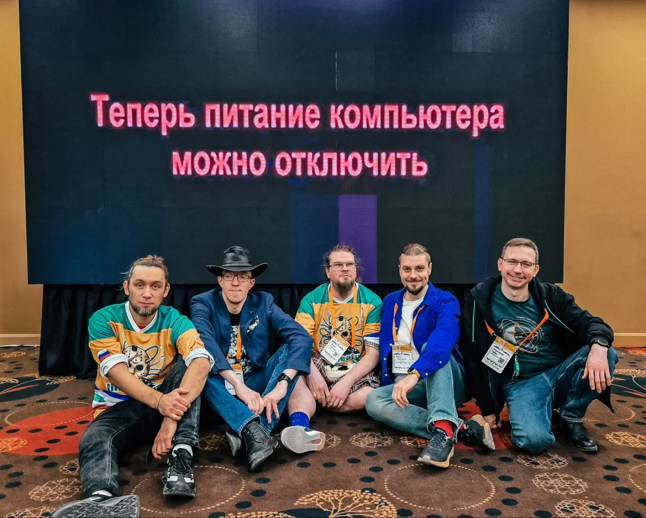 LINKMEETUP №8 всё
..
+=1 | Сетка — социальная сеть от hh.ru
