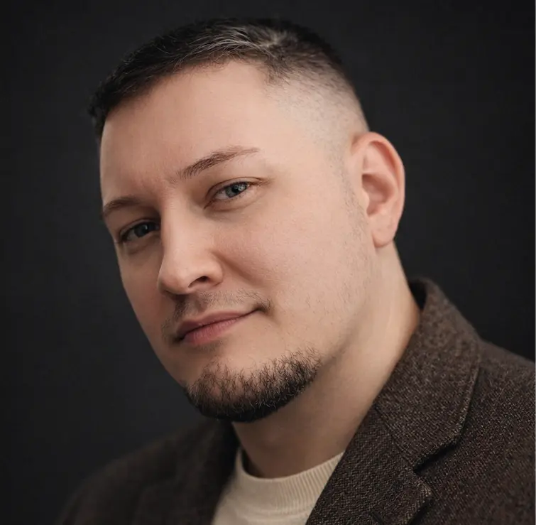 Александр Серегин