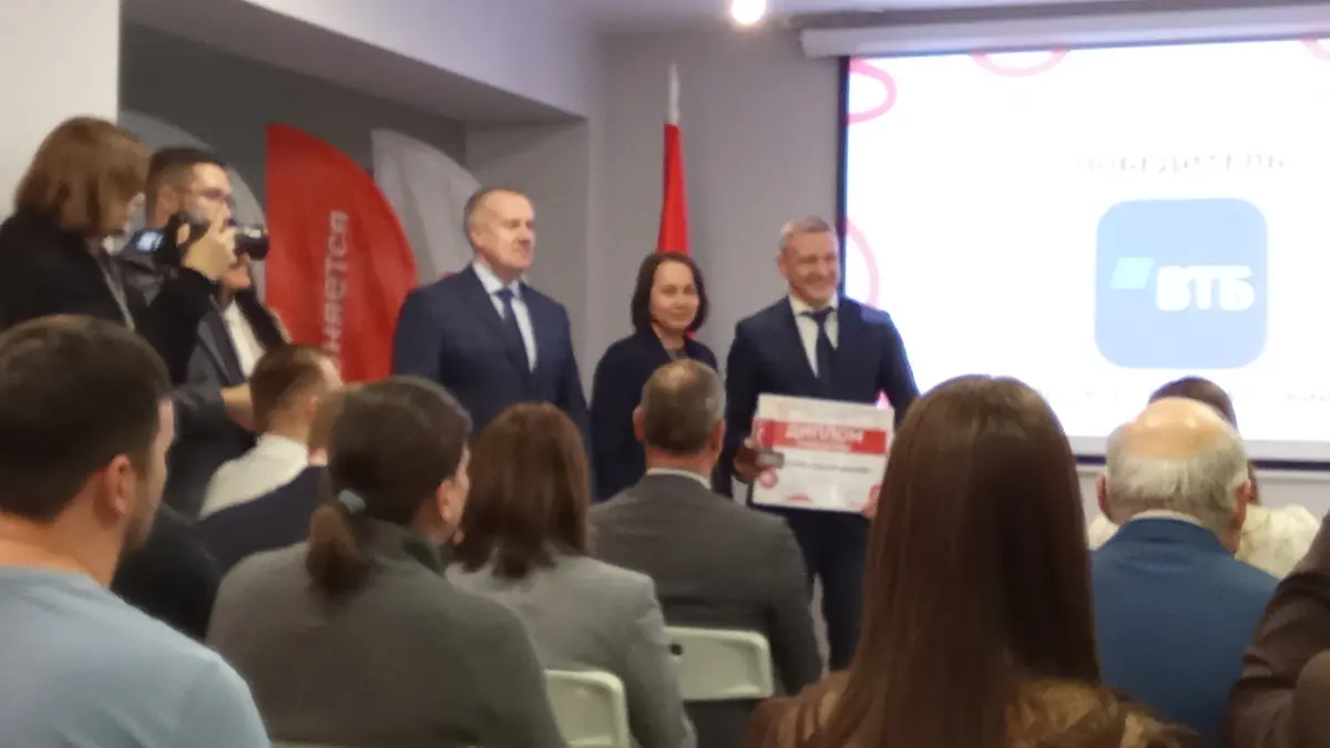 Вот это нетворкинг | Сетка — социальная сеть от hh.ru