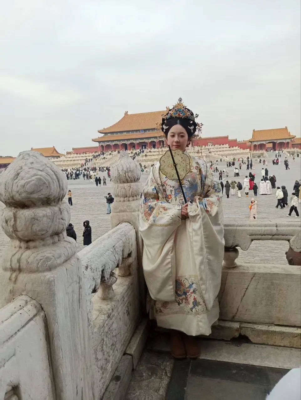 Стажировка · январь 2026 🇨🇳
Пока вы видите фотографии с Великой Китайской стены, Губэя и Запретного города, за кадром происходит главное — повышение квалификации наших педагогов и участников стажировк... | Сетка — социальная сеть от hh.ru
