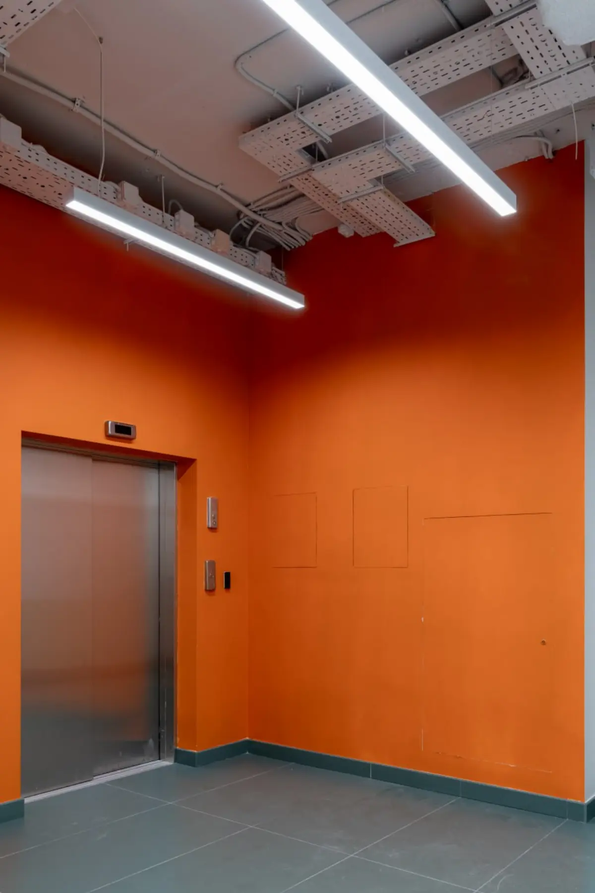 Освещение кампуса RYBAKOV PLAYSCHOOL | Сетка — социальная сеть от hh.ru