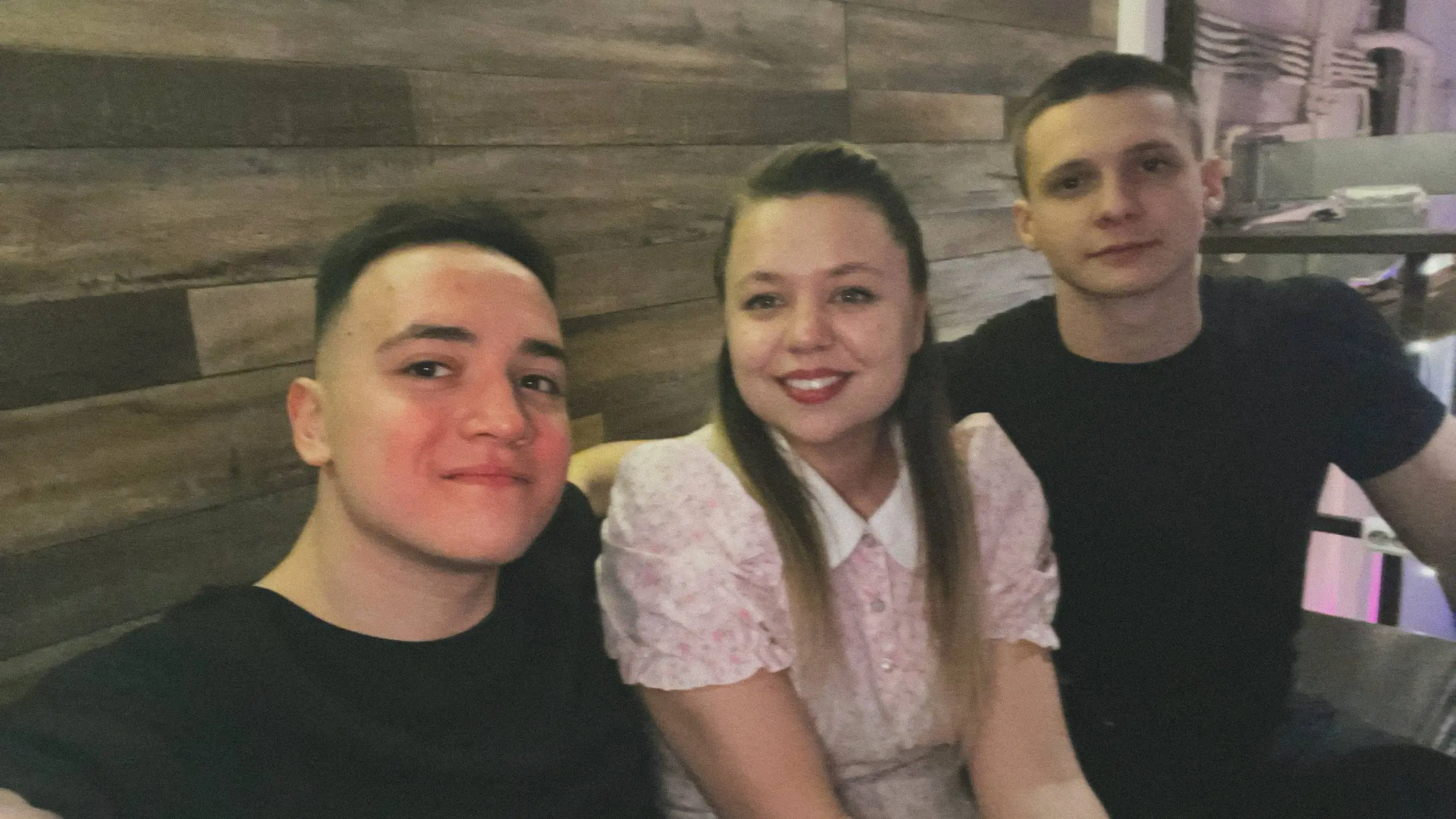 Это как оказаться в супер классное время в супер классном месте, и не верить, что такое с тобой может случиться!
Вчера состоялось закрытое мероприятие от команды Павла Преснякова и презентация сервиса... | Сетка — социальная сеть от hh.ru
