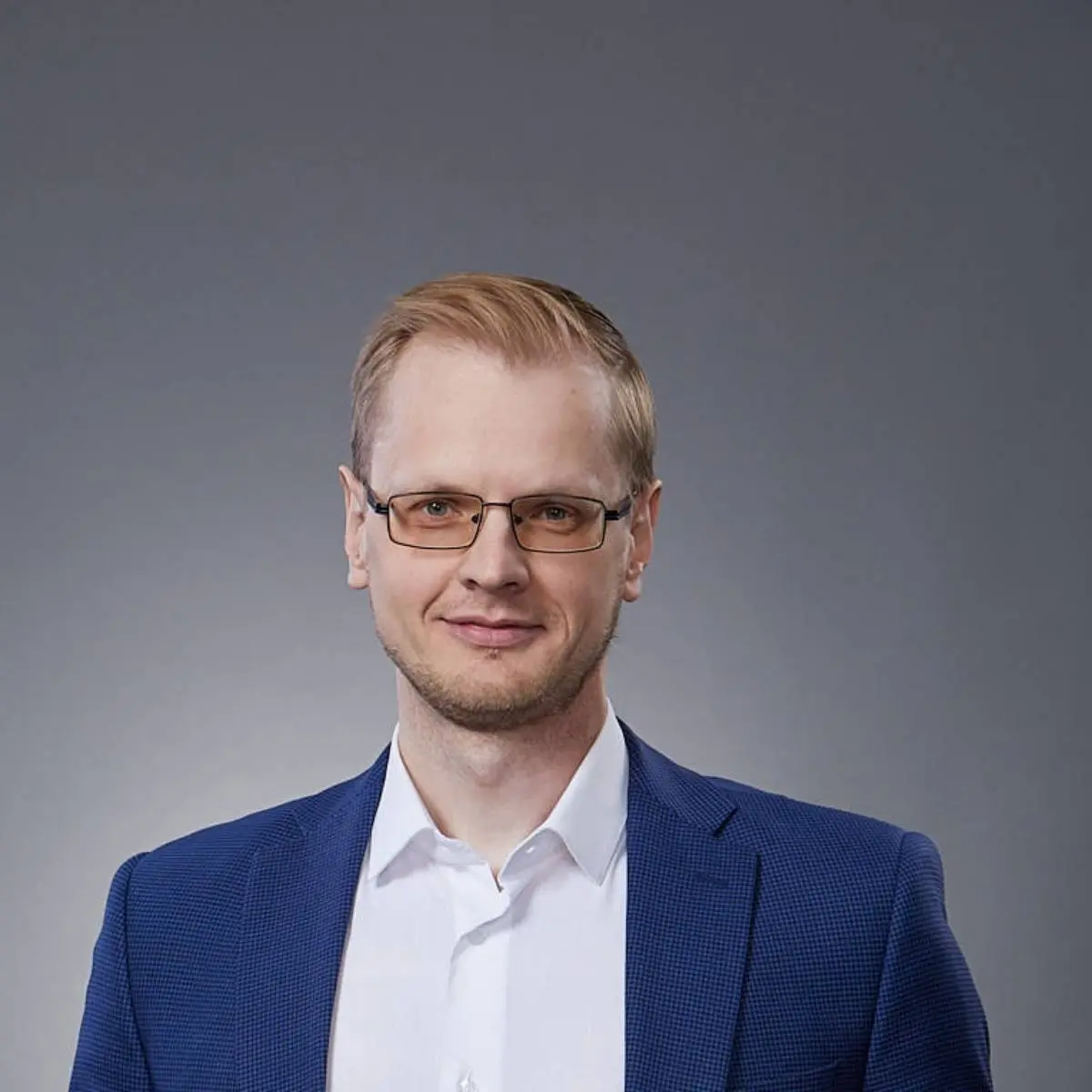 Максим Тевс | Сетка — социальная сеть от hh.ru