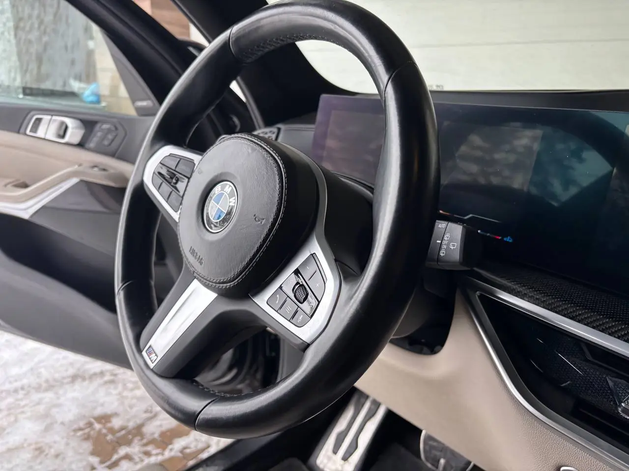 🎯 ИГРА: УГАДАЙ ПРОБЕГ BMW X7
Сегодня был на осмотре BMW X7 👀
Решил устроить интерактив для своих и коллег — такие штуки вы реально любите | Сетка — социальная сеть от hh.ru