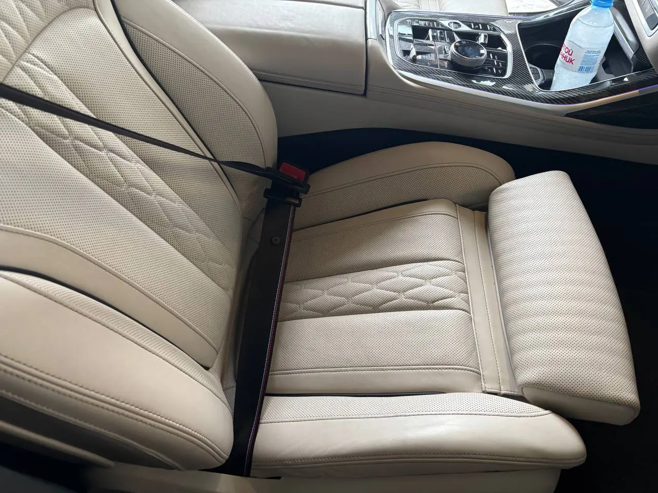 🎯 ИГРА: УГАДАЙ ПРОБЕГ BMW X7
Сегодня был на осмотре BMW X7 👀
Решил устроить интерактив для своих и коллег — такие штуки вы реально любите | Сетка — социальная сеть от hh.ru