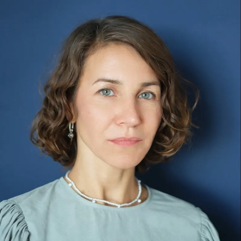 Полина Зверева