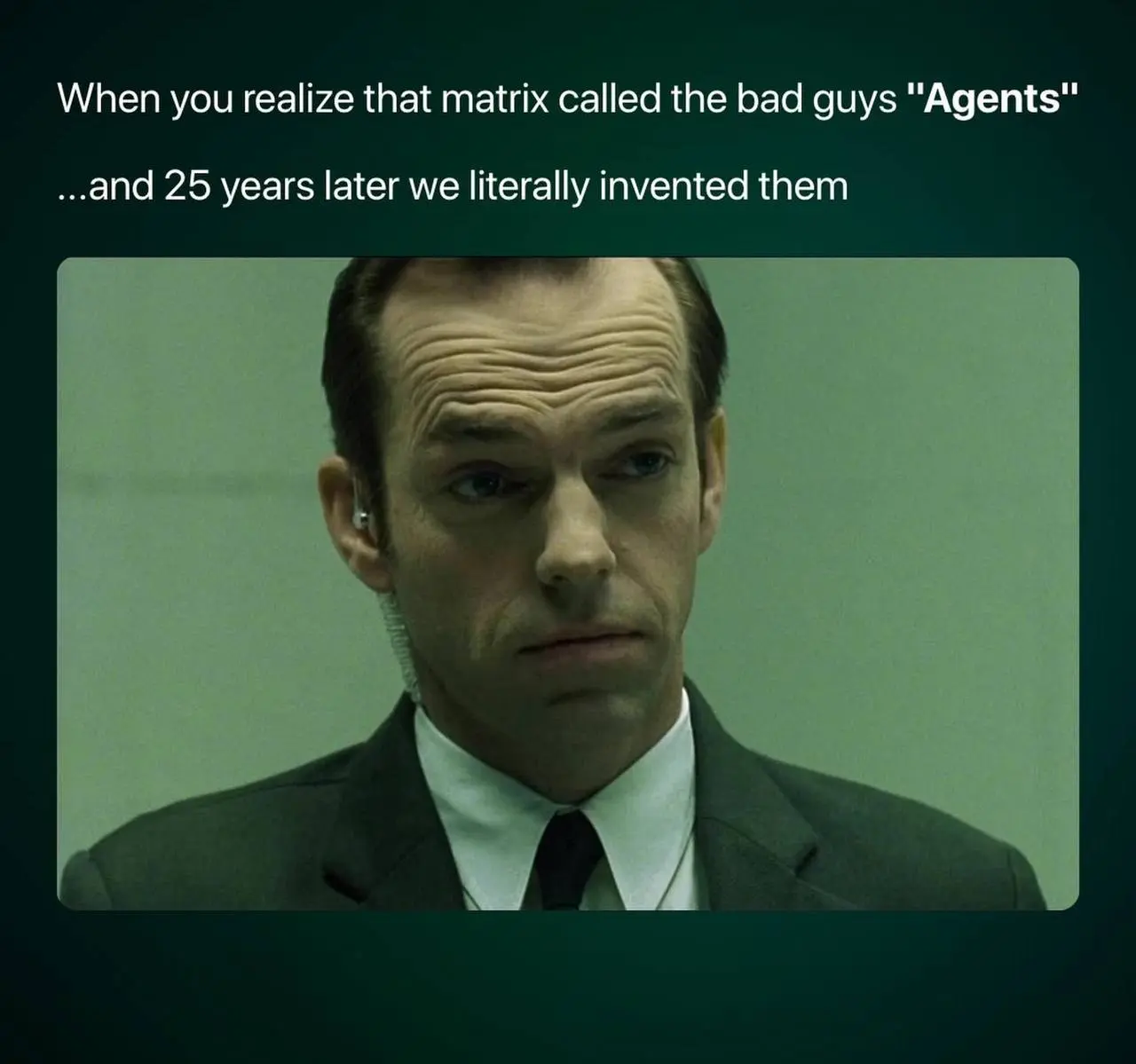 Материализация фантастики 😁
#producthumor #aifuture | Сетка — социальная сеть от hh.ru