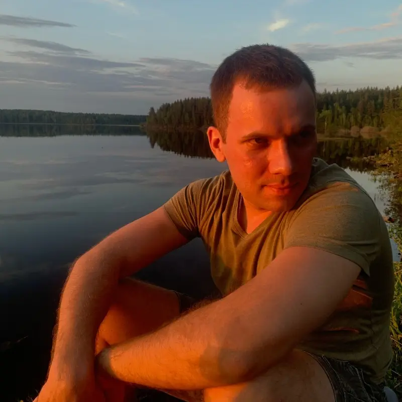 Дмитрий Степанов