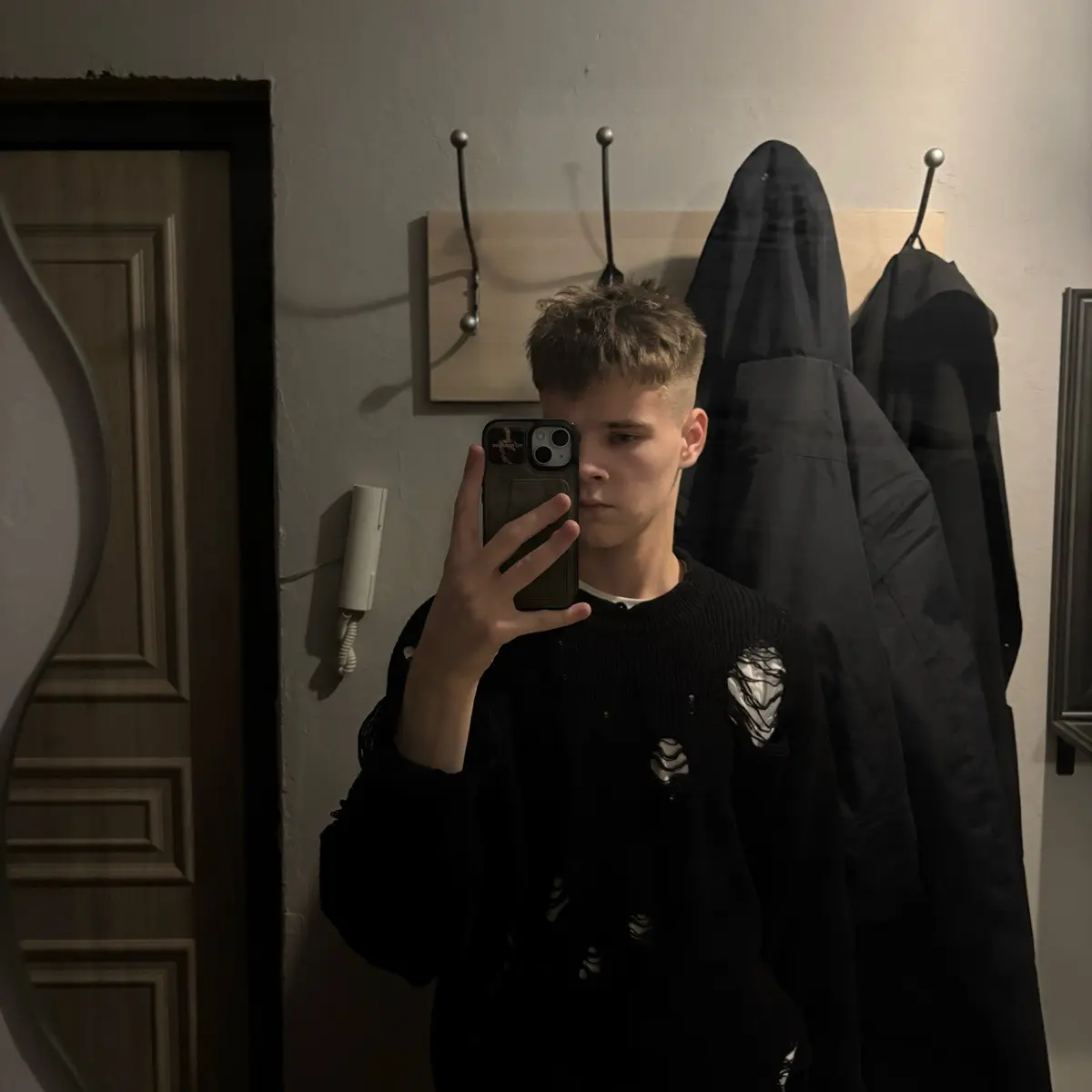 Влад Тут