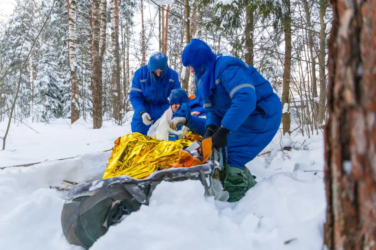 8 часов при -20°C: дублирующий экипаж МКС-75 прошёл тренировку по зимнему «выживанию»
У космонавтов Роскосмоса Дмитрия Петелина, Константина Борисова и астронавта NASA Дениз Бёрнхем состоялась зачётна... | Сетка — социальная сеть от hh.ru