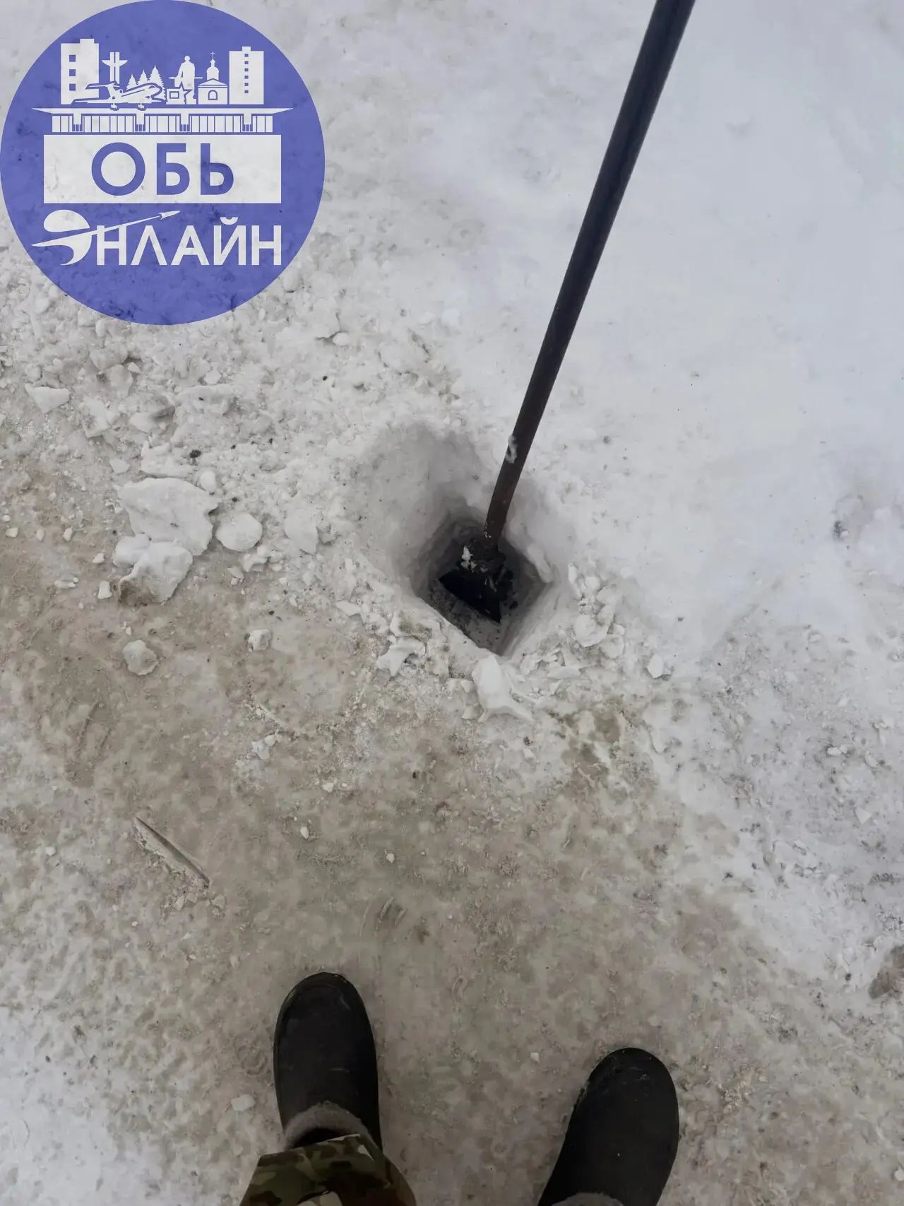 ↗ Добрый день. Уважаемая Администрация города Оби , Сергей Синяев , обратите уже внимание , улица авиационная за зиму не чистилась ни разу, вернее 2 раза прошелся трактор и все | Сетка — социальная сеть от hh.ru