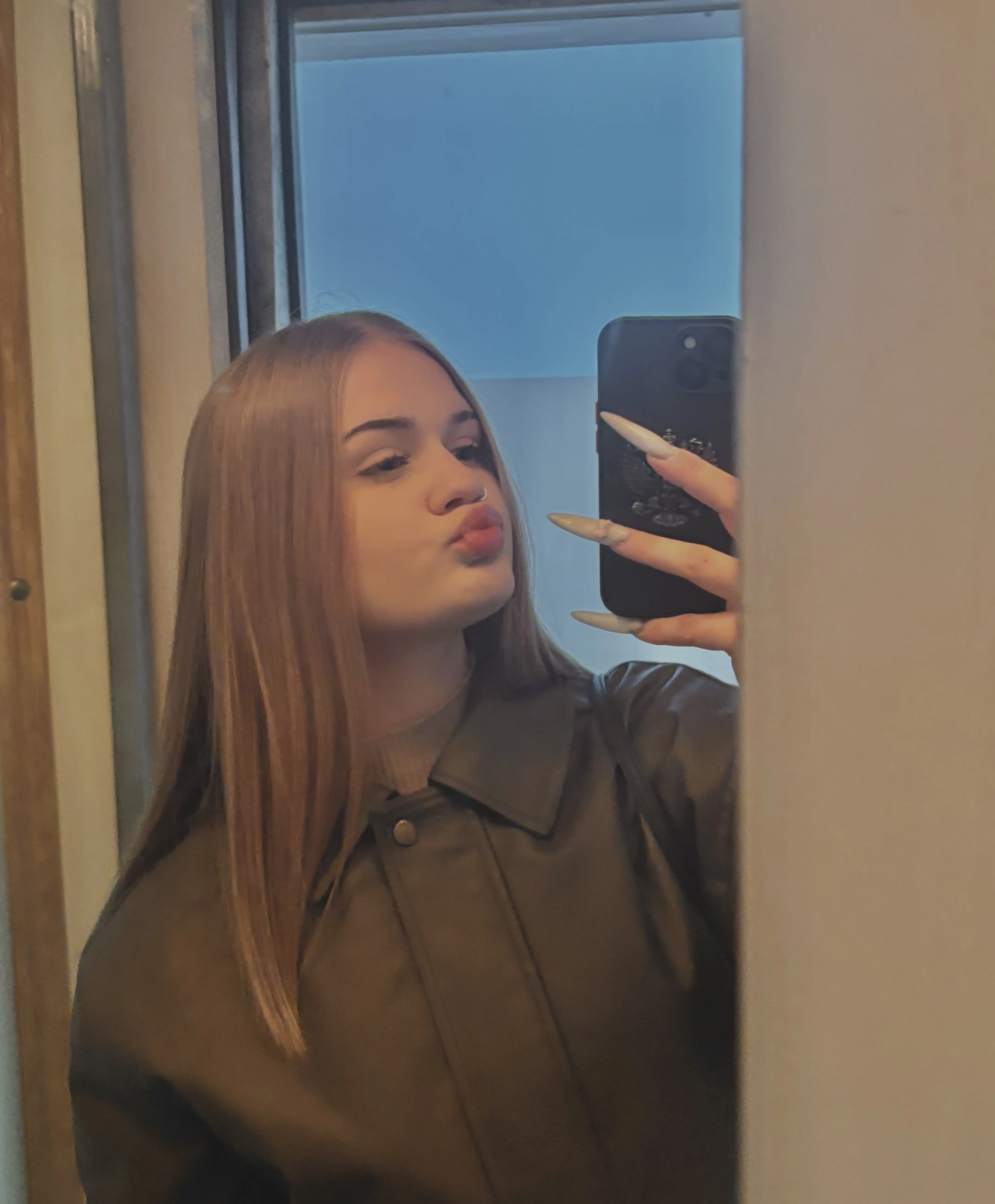Лолита Крючкова