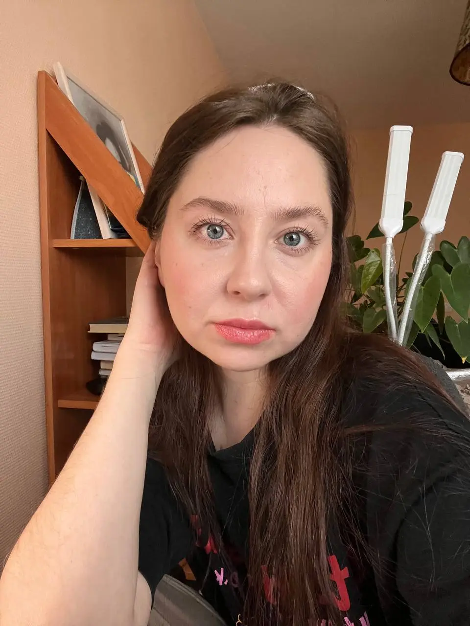 Сегодня мне 32
Пишу этот пост сидя в кофейне и попивая джююс, ахаха
Столько же лет моей любимой героине Бриджит Джонс в 1 части фильма | Сетка — социальная сеть от hh.ru