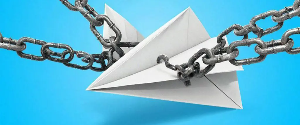 😱 СНОВА ТОРМОЗИТ? Всё, это конец Telegram в России? 🤯
Вот и пришла очередная волна «последовательных ограничений» от Роскомнадзора | Сетка — социальная сеть от hh.ru