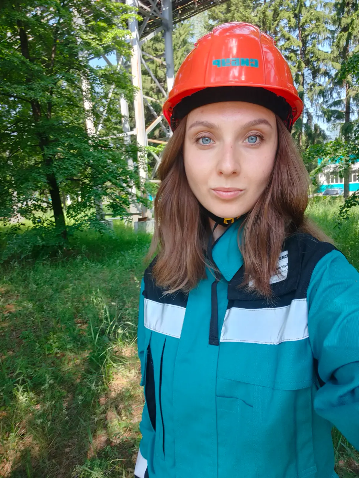 Позади больше двух лет работы в коммуникациях на заводе 🏭Это был классный, яркий, интересный и очень насыщенный опыт в моей жизни!
Открыта к новым проектам по коммуникациям! Особенно HR-бренд, ESG пов... | Сетка — социальная сеть от hh.ru