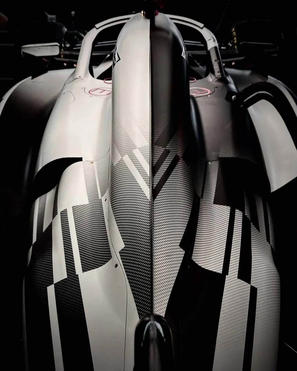✍️Это новый Cadillac. Компания Apple – ключевой партнер новой гоночной команды Cadillac F1 | Сетка — социальная сеть от hh.ru