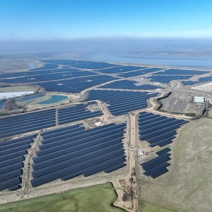 В Великобритании состоялся крупнейший конкурсный отбор проектов солнечной энергетики
В Великобритании завершился конкурсный отбор проектов ВИЭ AR7
#ветрогенераторы #солнечныепанели #солнечнаяэнергетик... | Сетка — социальная сеть от hh.ru