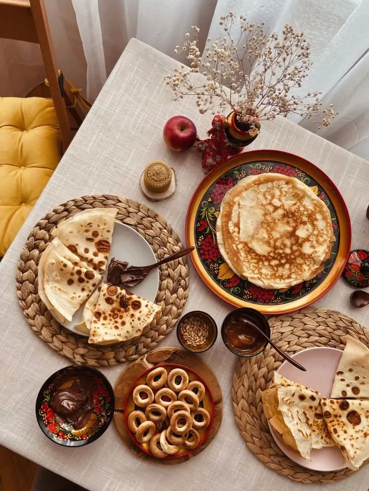 🥞Куда отправиться на фестиваль «Масленица»
13-22 февраля 12:00-20:00
Где можно наесться до отвала блинами и зарядиться масленичным настроением👇🏼
📍Площадь Революции
📍Тверской бульвар
📍Теплый Стан
📍Севе... | Сетка — социальная сеть от hh.ru