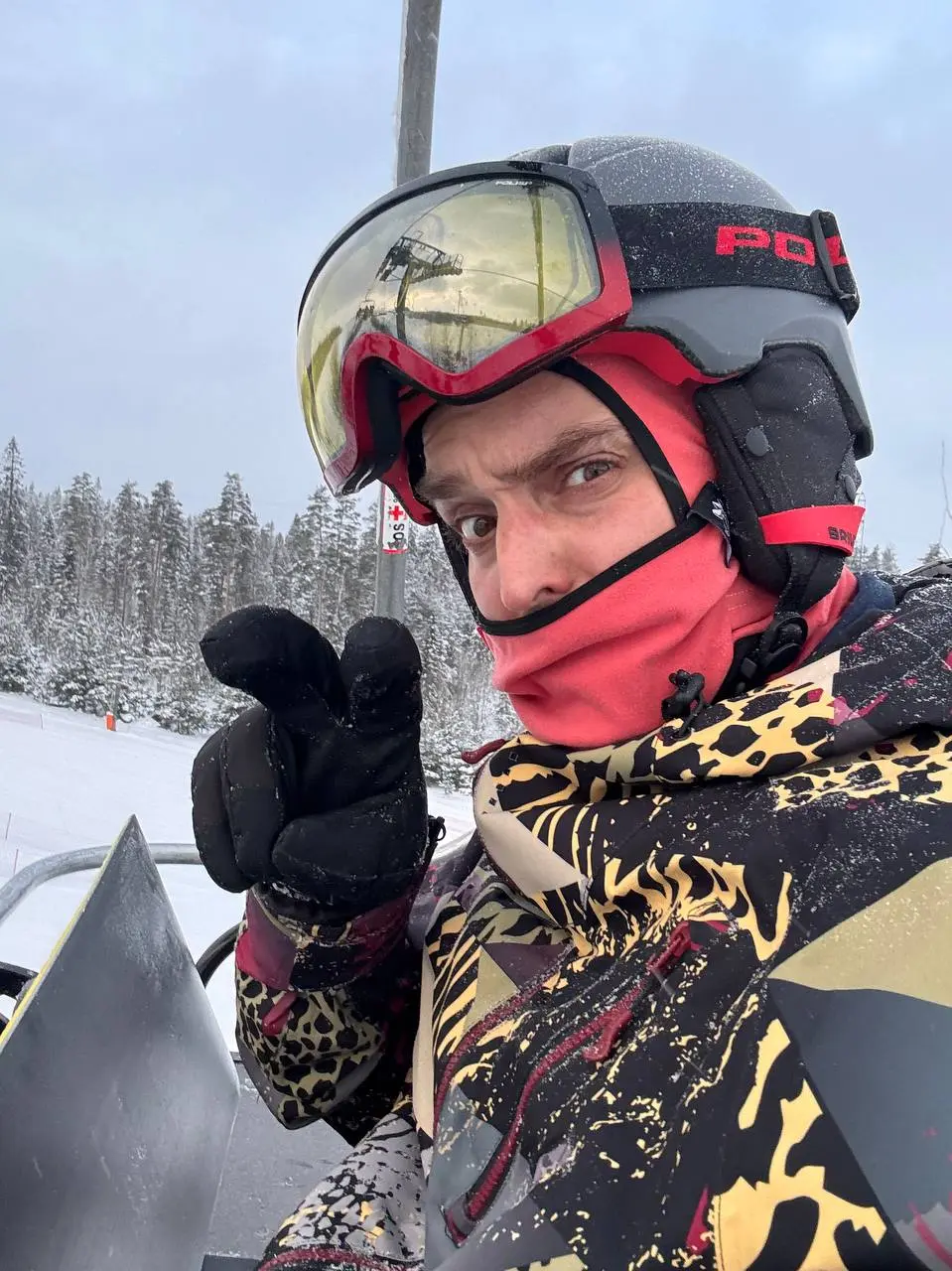 Пока телега грустит, всем тепла и свободных склонов
В наставничестве у меня есть метафора:
🟠В период перемен ты будто на доске скользишь по склону, и что бы удержаться, и не упасть - нужно не искать о... | Сетка — социальная сеть от hh.ru