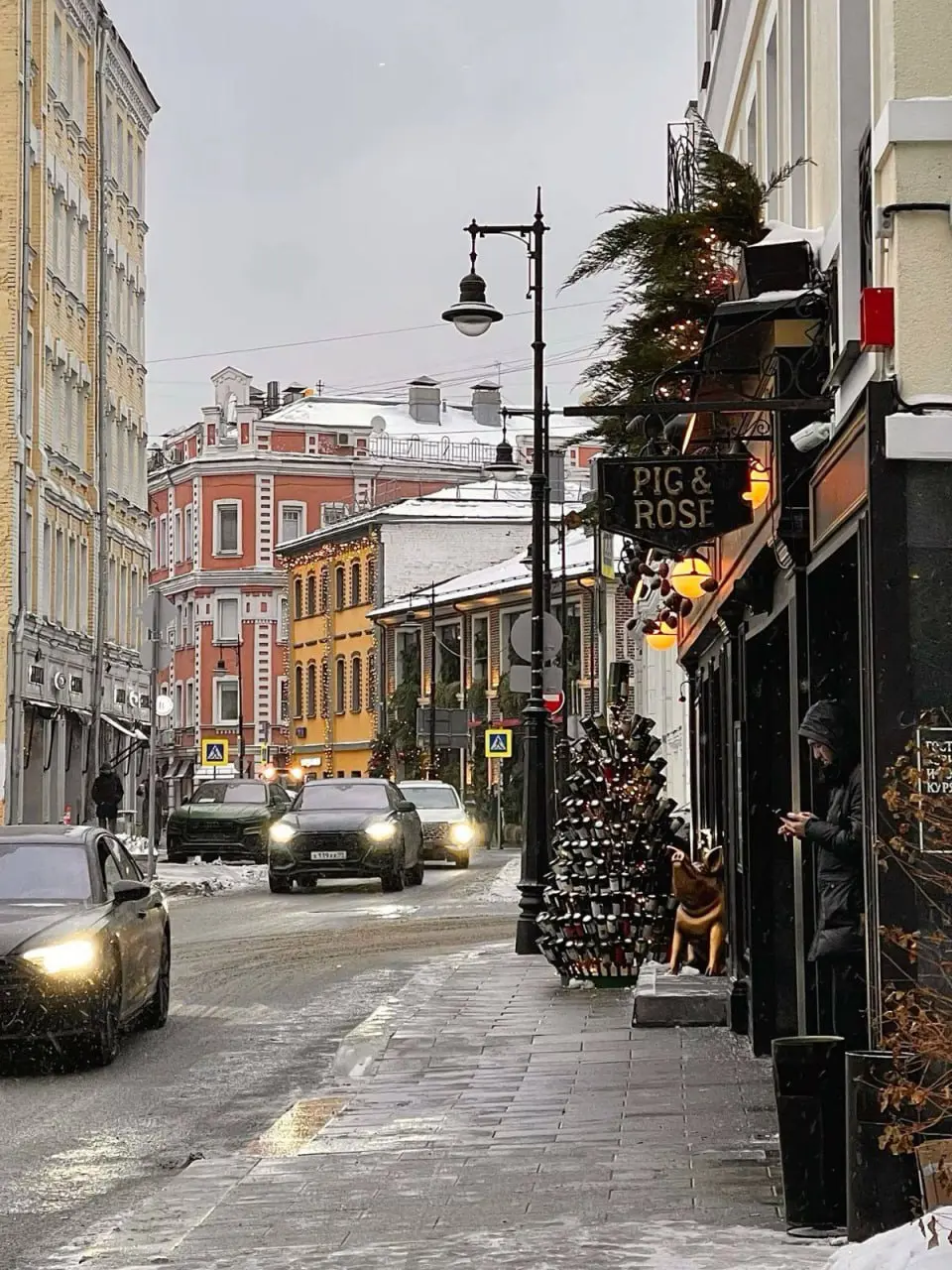 🗣Бесплатные экскурсии в честь Дня гида
20-22 февраля
Для гостей подготовили более 340 бесплатных маршрутов — от пеших прогулок и автобусных прогулок до квестов | Сетка — социальная сеть от hh.ru