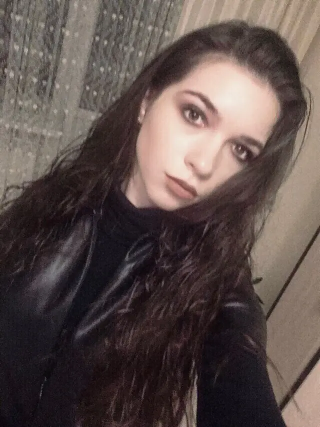 Алина Власова