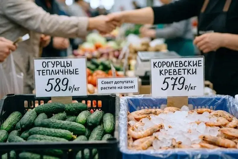 #пятничное Не нельзя про это не написать ), ведь февраль 2026 года войдет в историю как момент, когда огурец официально перестал быть просто овощем | Сетка — социальная сеть от hh.ru