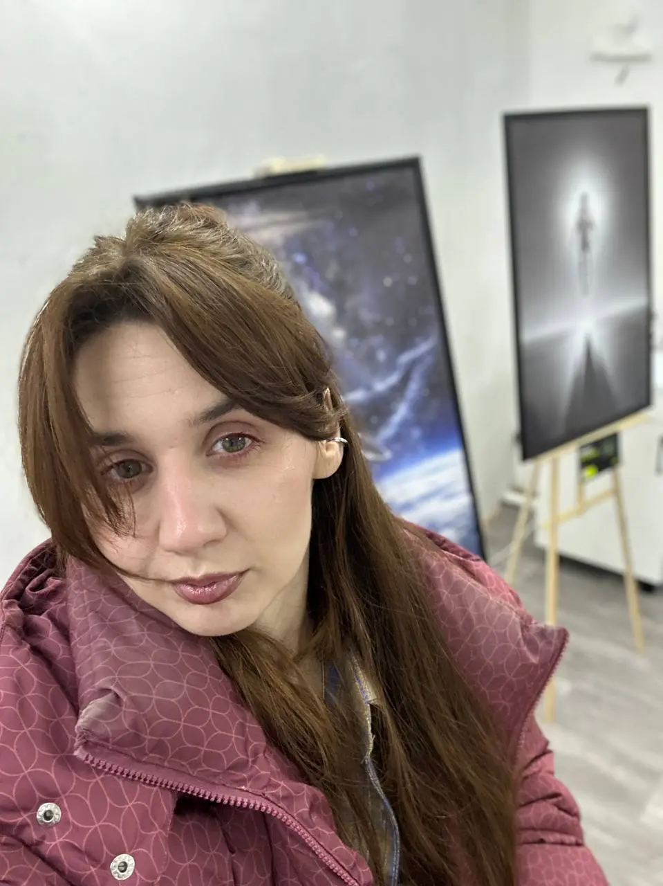 Юля уже на месте, привезла наши работы. 😊
#новости #всякое | Сетка — социальная сеть от hh.ru