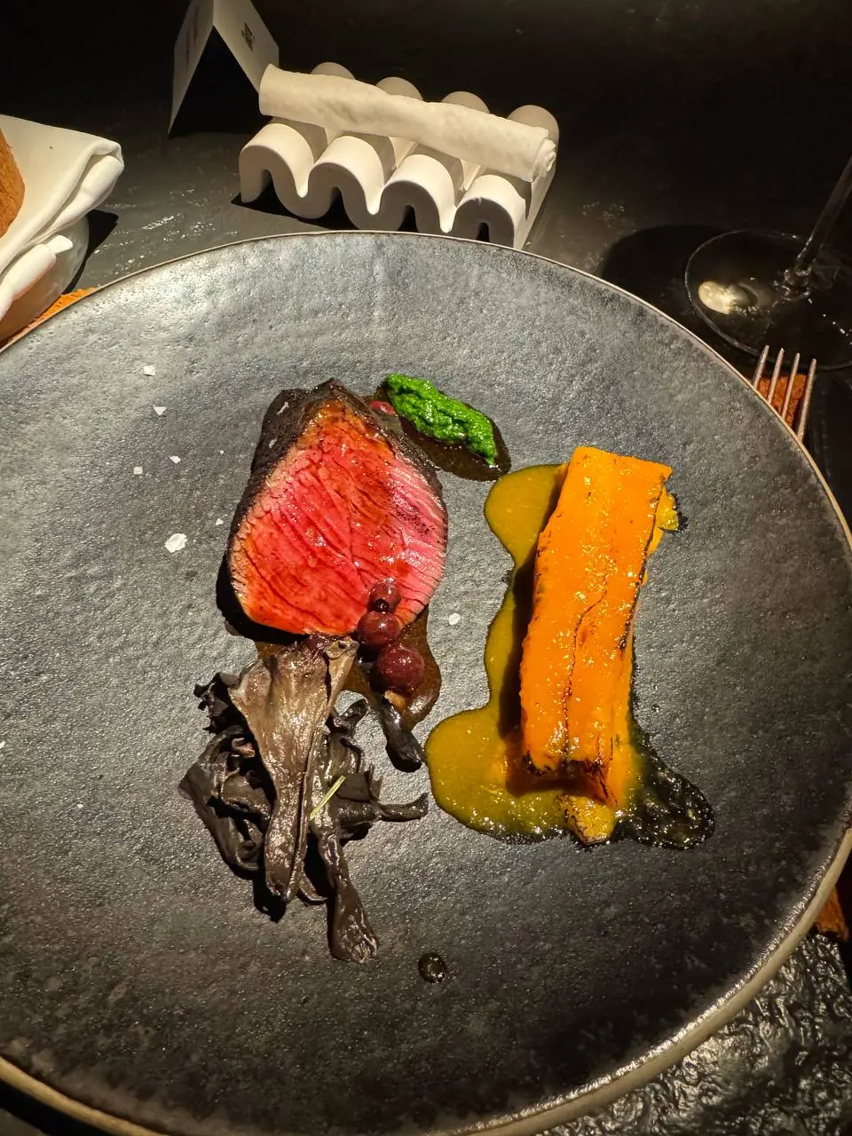 Это был невероятный опыт!
Вчера топ-командой выбрались на ужин в гастротеатре «Икра» | Сетка — социальная сеть от hh.ru