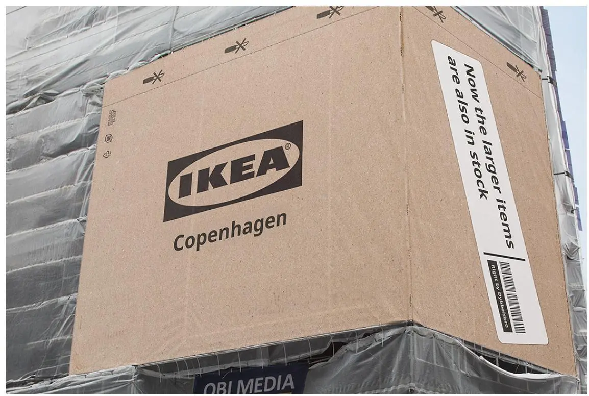 IKEA в Дании придумала нестандартный способ сообщить о том, что в их магазине в центре Копенгагена теперь можно купить крупногабаритные товары.
Для этого они "упаковали" центр города в свои коробки | Сетка — социальная сеть от hh.ru