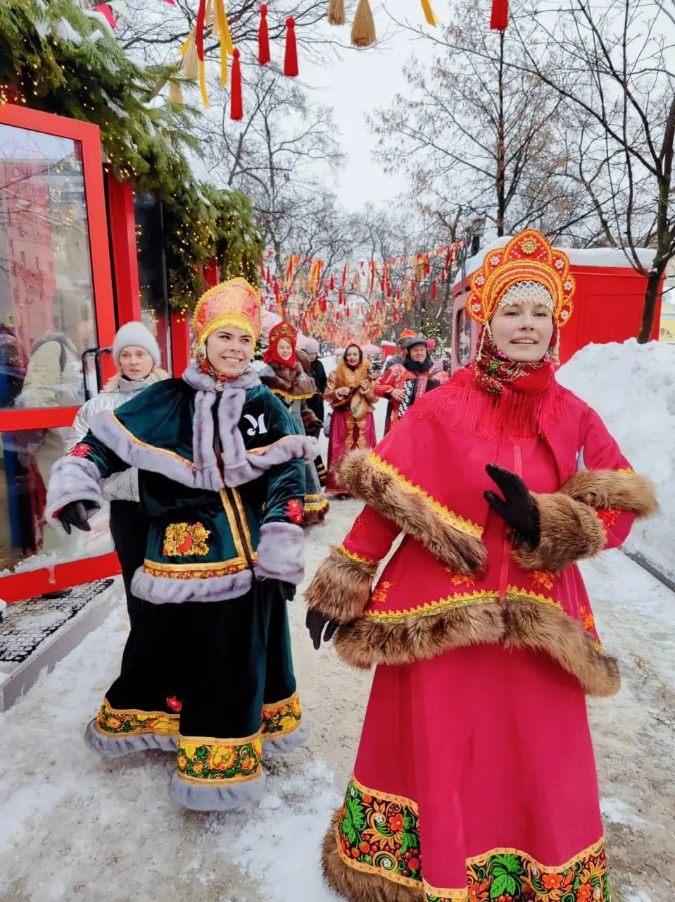 🥞Масленица на Тверском бульваре
Атмосфера праздника, блины и весеннее настроение в самом центре Москвы
📲Подпишитесь на Вдвижении
#активныйотдых
В этом посте были ссылки, но мы их удалили по правилам С... | Сетка — социальная сеть от hh.ru