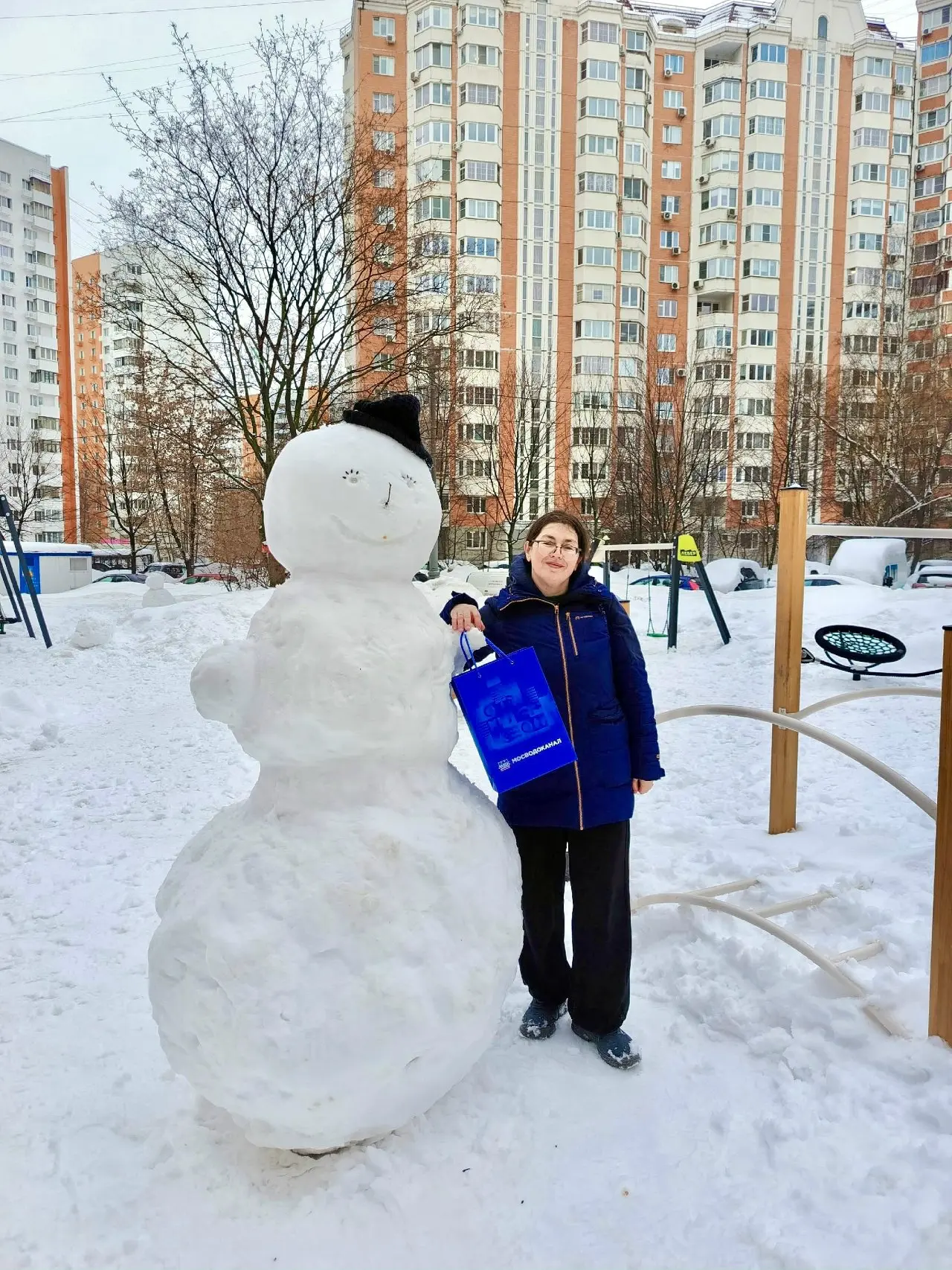👍🏻В эти выходные ❄️суперпогода для лепки ⛄️снеговиков, и мы с радостью публикуем первые работы претендентов на победу в нашем конкурсе «Снежный мастер» | Сетка — социальная сеть от hh.ru
