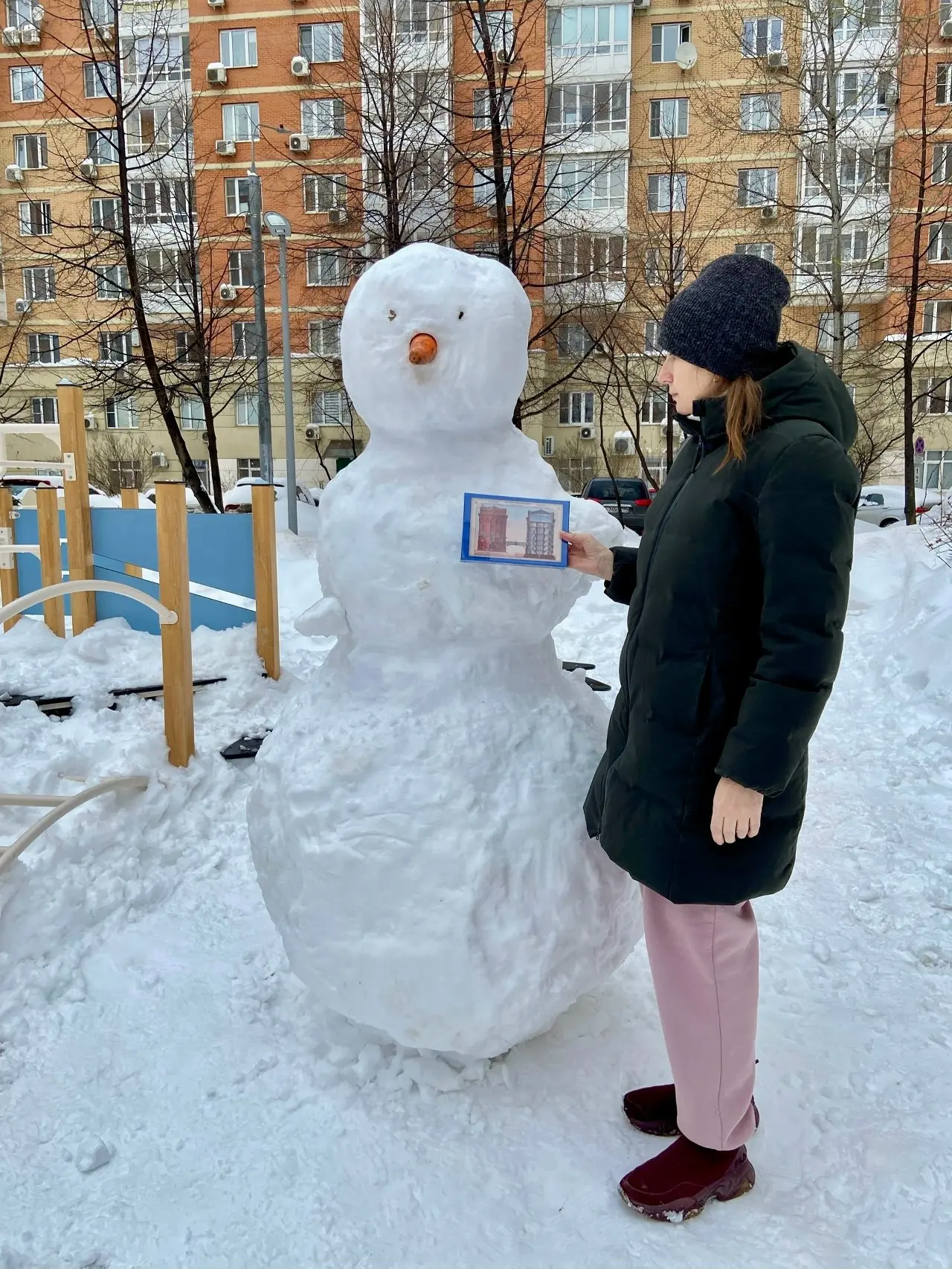 👍🏻В эти выходные ❄️суперпогода для лепки ⛄️снеговиков, и мы с радостью публикуем первые работы претендентов на победу в нашем конкурсе «Снежный мастер» | Сетка — социальная сеть от hh.ru