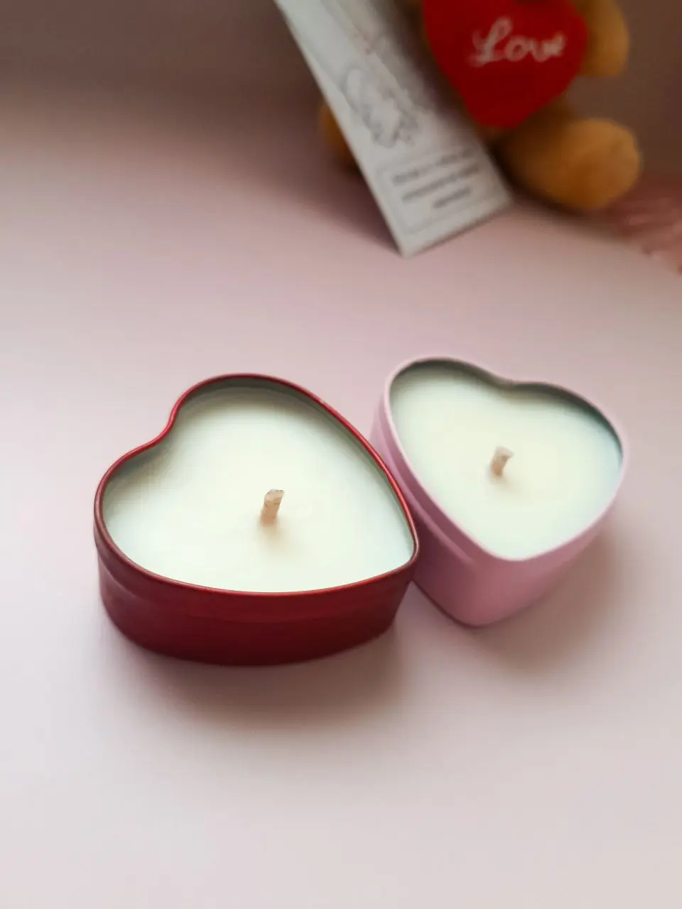 🕯 День влюблённых подходит к концу. А романтика — остаётся.
Официальный повод для признаний заканчивается. Но свечи, создающие настроение, — штука вневременная.
Свечи-валентинки. Ручная работа | Сетка — социальная сеть от hh.ru