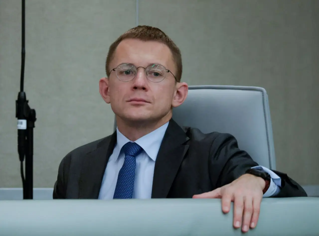 Госдума одобрила законопроект, предусматривающий резкое — в пять раз — повышение штрафов за неприменение бизнесом контрольно-кассовой техники (ККТ) | Сетка — социальная сеть от hh.ru