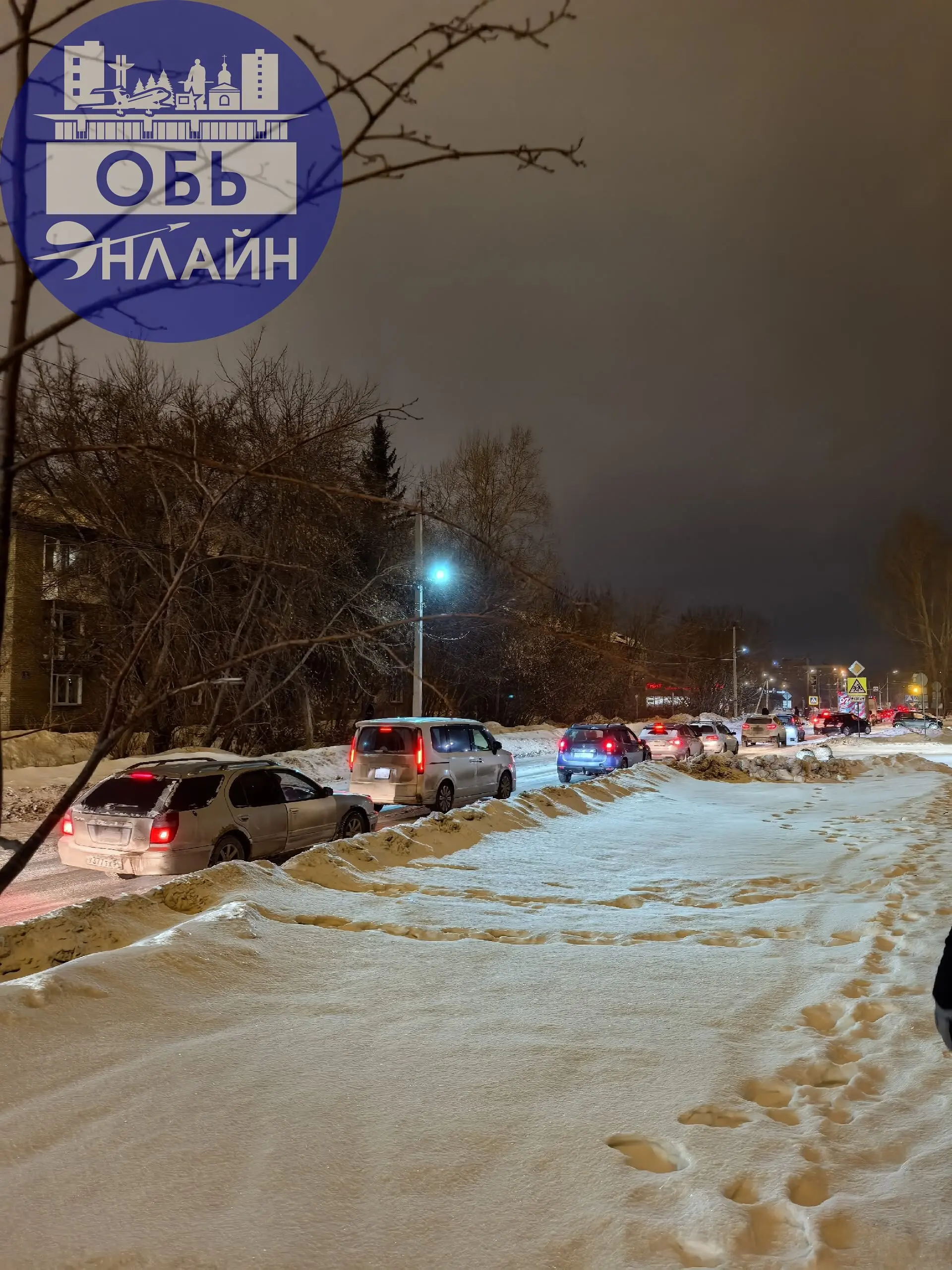 ↗ Утро начинается не с кофе, а с пробки от Октябрьской 🥺
vk.ru
Подробнее на https://vk.com/ob.gorod
#городобь #городобьонлайн #толмачево | Сетка — социальная сеть от hh.ru