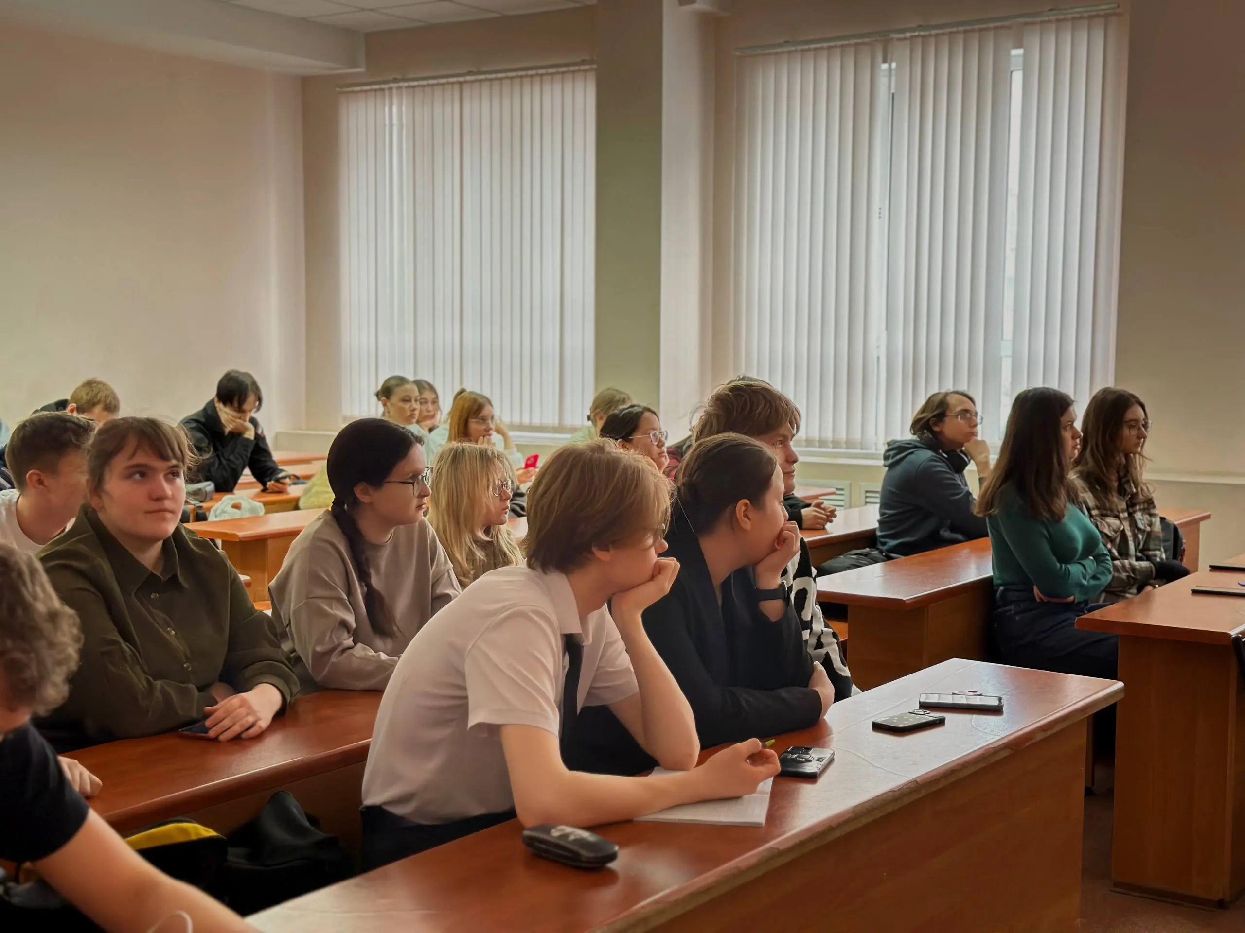 Готовим кадры для отрасли: «Сибирский Гурман» на чемпионате «Профессионалы» 💫
Развитие любой отрасли начинается с подготовки кадров | Сетка — социальная сеть от hh.ru