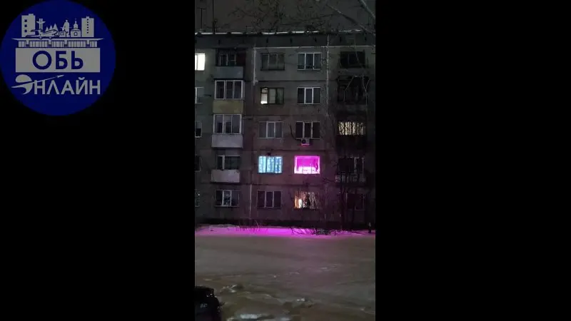 ↗ ОБСКИЕ КОНТРАСТЫ.Рассада🌱 перчиков,помидорок, а у кого-то ещё Новый год🎄🤩
vk.ru
Подробнее на https://vk.com/ob.gorod
#городобь #городобьонлайн #толмачево | Сетка — социальная сеть от hh.ru