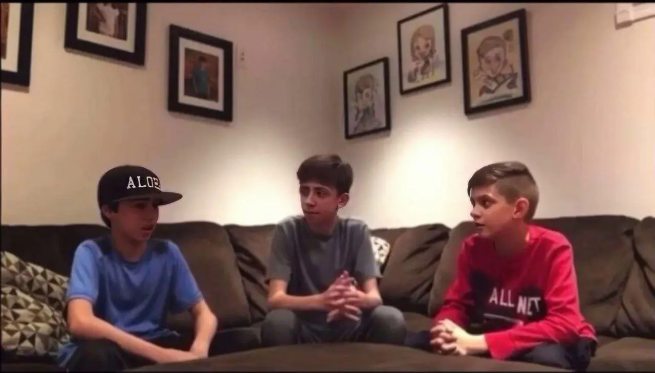 🍏Рубрика «Мой продукт»: расскажи о своем стартапе, идее или прототипе | Часть №49
Друзья! Можно не ждать публикации на сайте — размещайте свои проекты прямо в чате канала @productradarchat, чтобы пока... | Сетка — социальная сеть от hh.ru