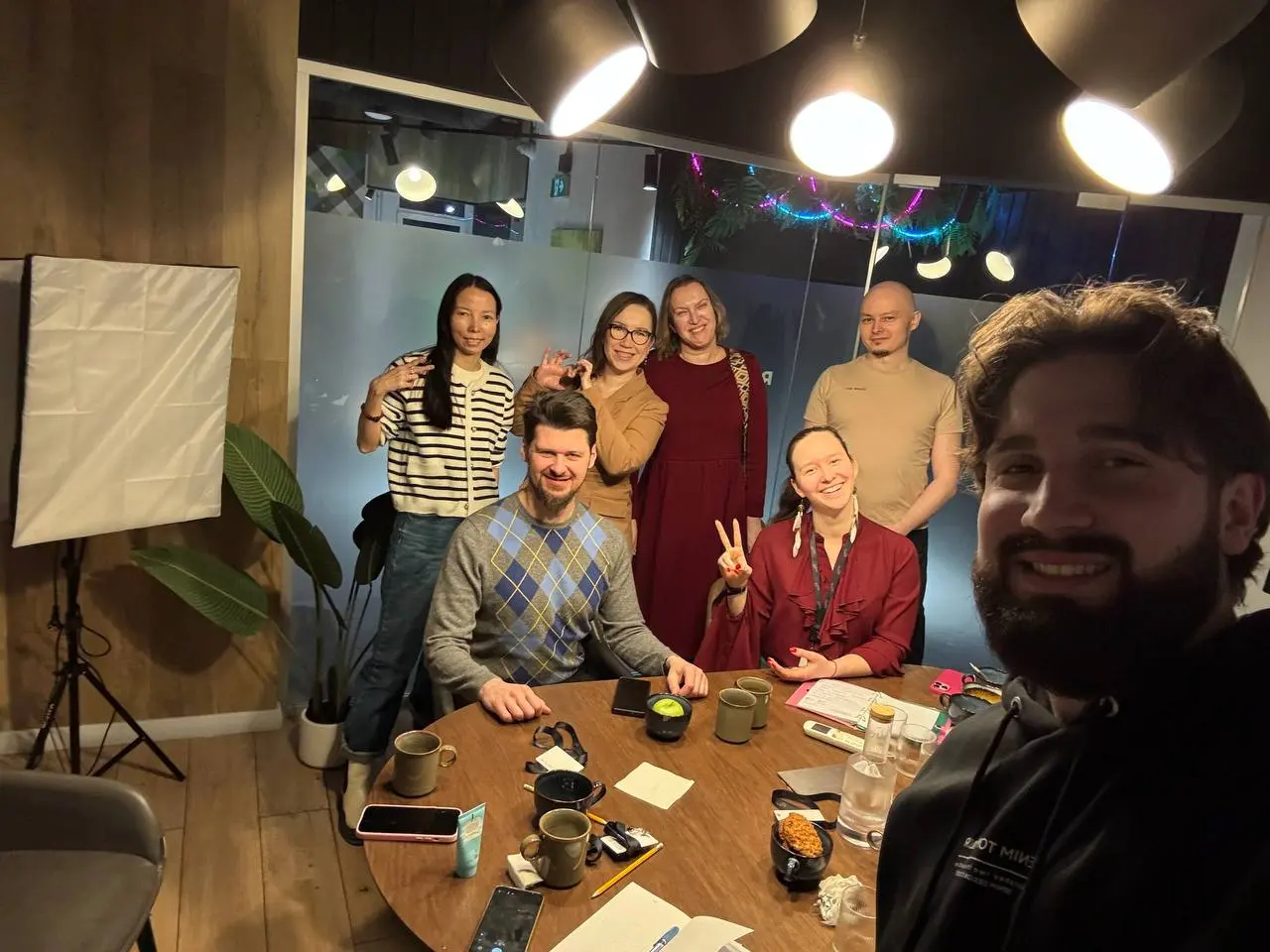 Вчера на наставничестве я вдруг поймала важное наблюдение. Мы работаем группой почти месяц, и только сейчас начало формироваться настоящее поле | Сетка — социальная сеть от hh.ru